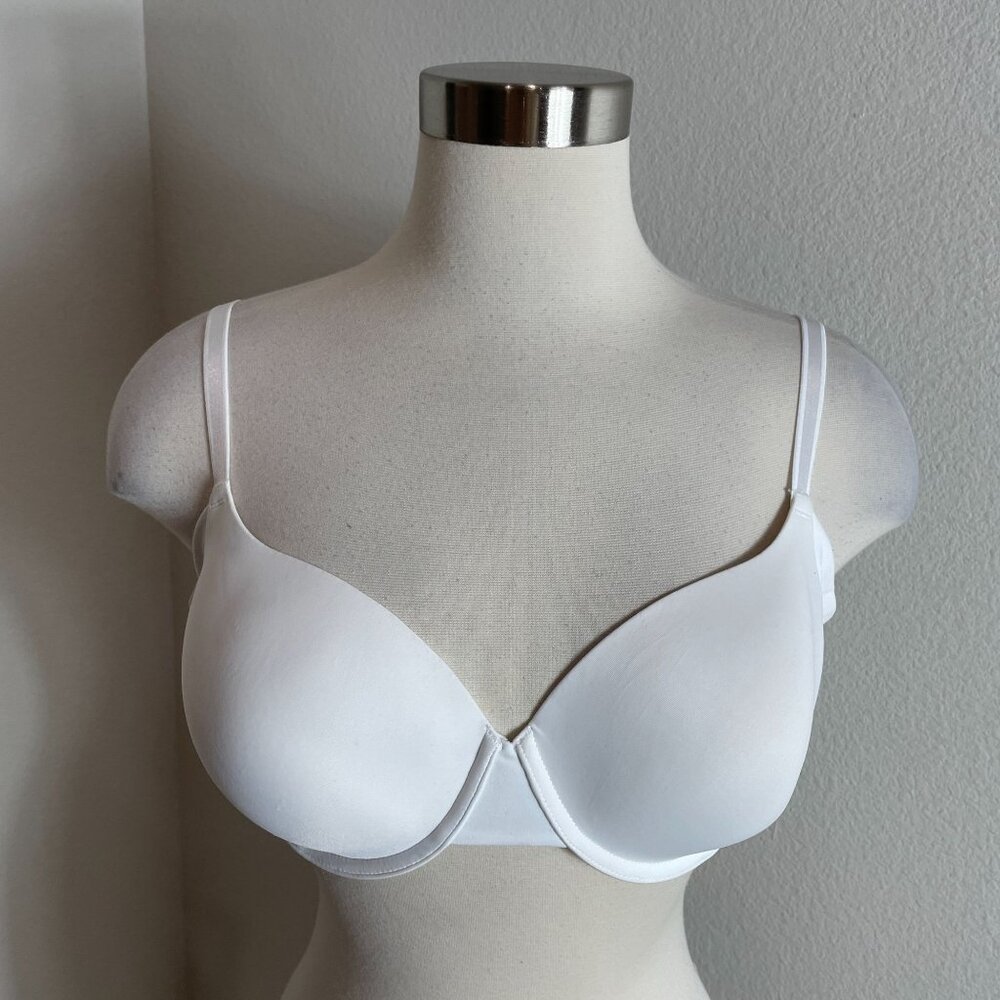 NEW Warners Womens‎ 36C White Underwire Lightly Lined Everyday Bra